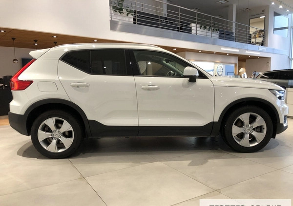 Volvo XC 40 cena 139900 przebieg: 97362, rok produkcji 2020 z Żnin małe 497